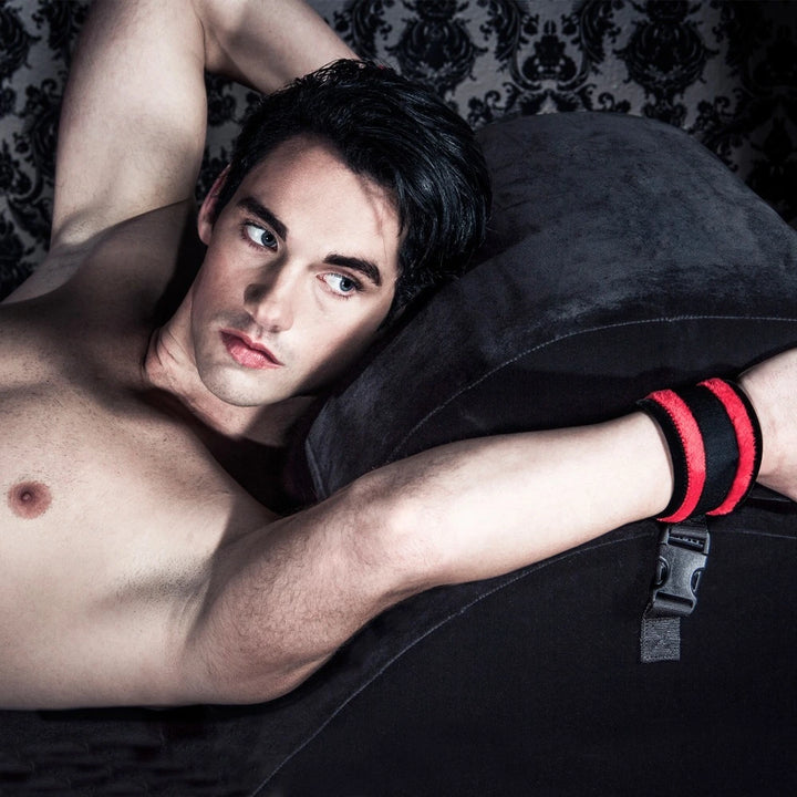 Liberator - Black Label Esse