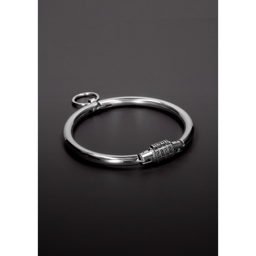 Shots Steel Halsfessel Mit Zahlenschloss Aus Edelstahl Grosse Klein – Detailaufnahme Vorderseite