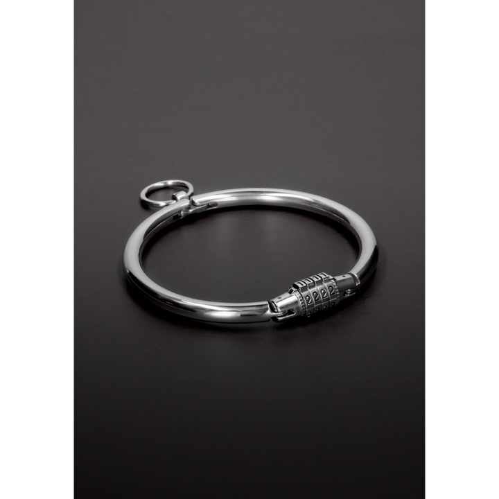 Shots Steel Halsfessel Mit Zahlenschloss Aus Edelstahl Grosse Klein – Detailaufnahme Vorderseite