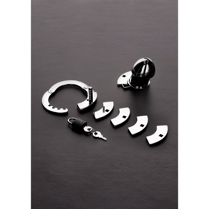 Shots Steel Peniskafig The Prison Bird Edelstahl – Nahaufnahme Materialstruktur