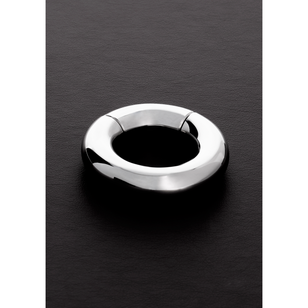 Shots Steel Magnetischer Hodenstrecker Aus Edelstahl Rund 4 50 Cm – Detailaufnahme Rückseite