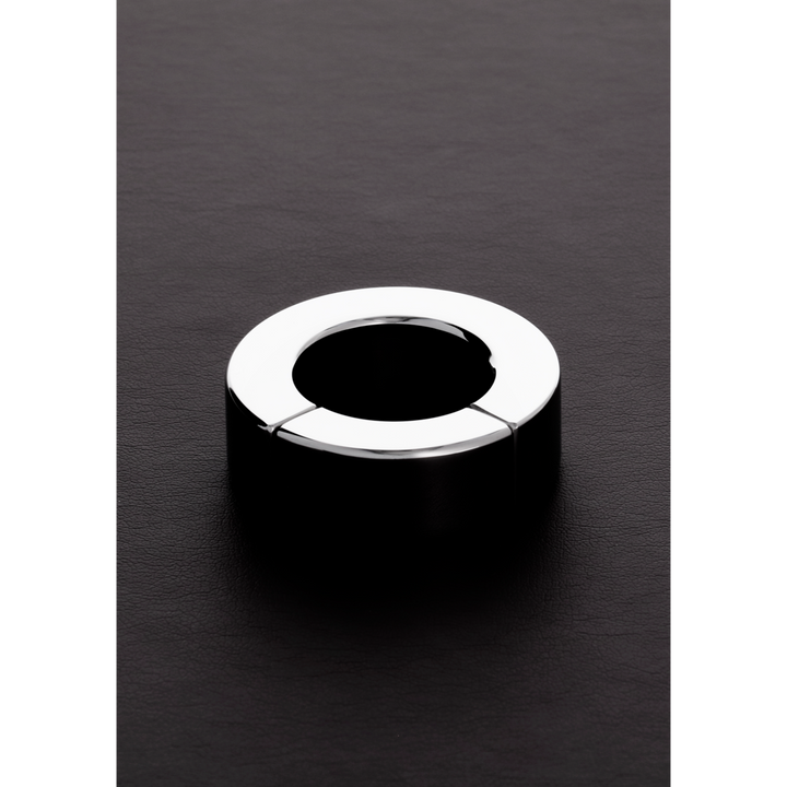 Shots Steel Magnetischer Ballstretcher 20X35Mm 1 – Detailaufnahme Vorderseite