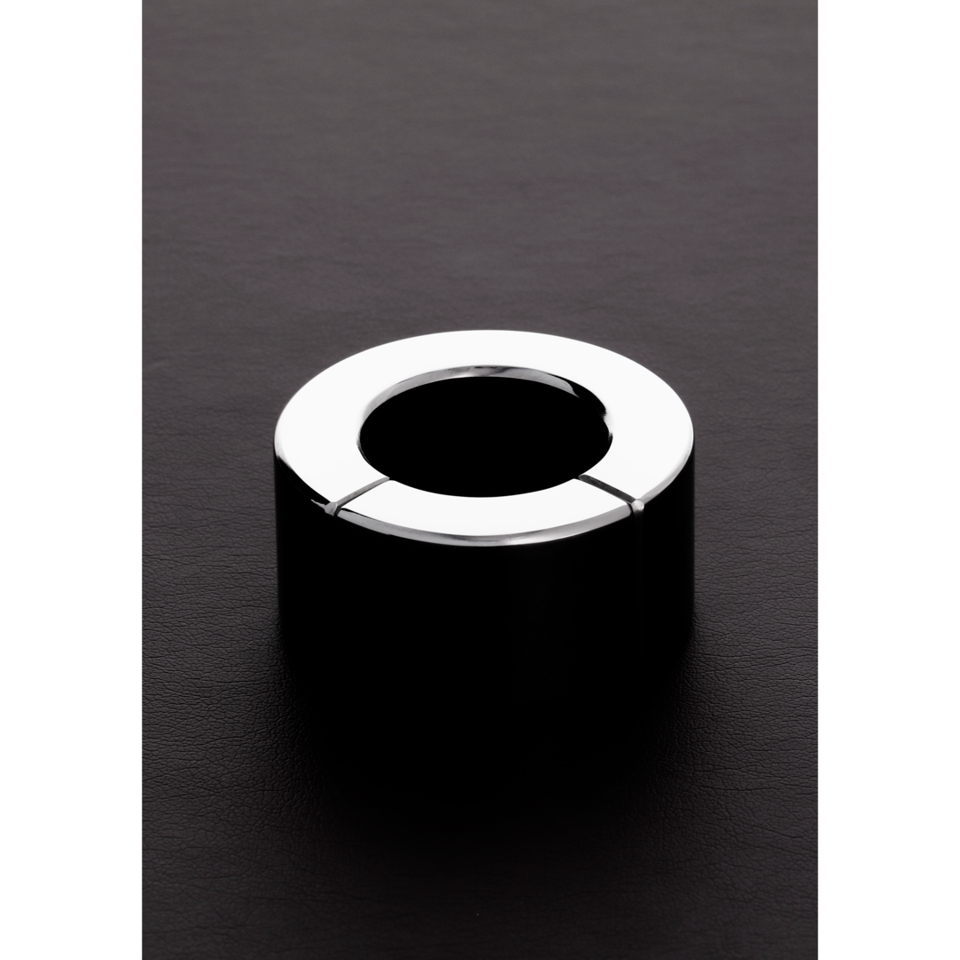 Shots Steel Magnetischer Ballstretcher 30X35Mm 1 – Detailaufnahme Vorderseite