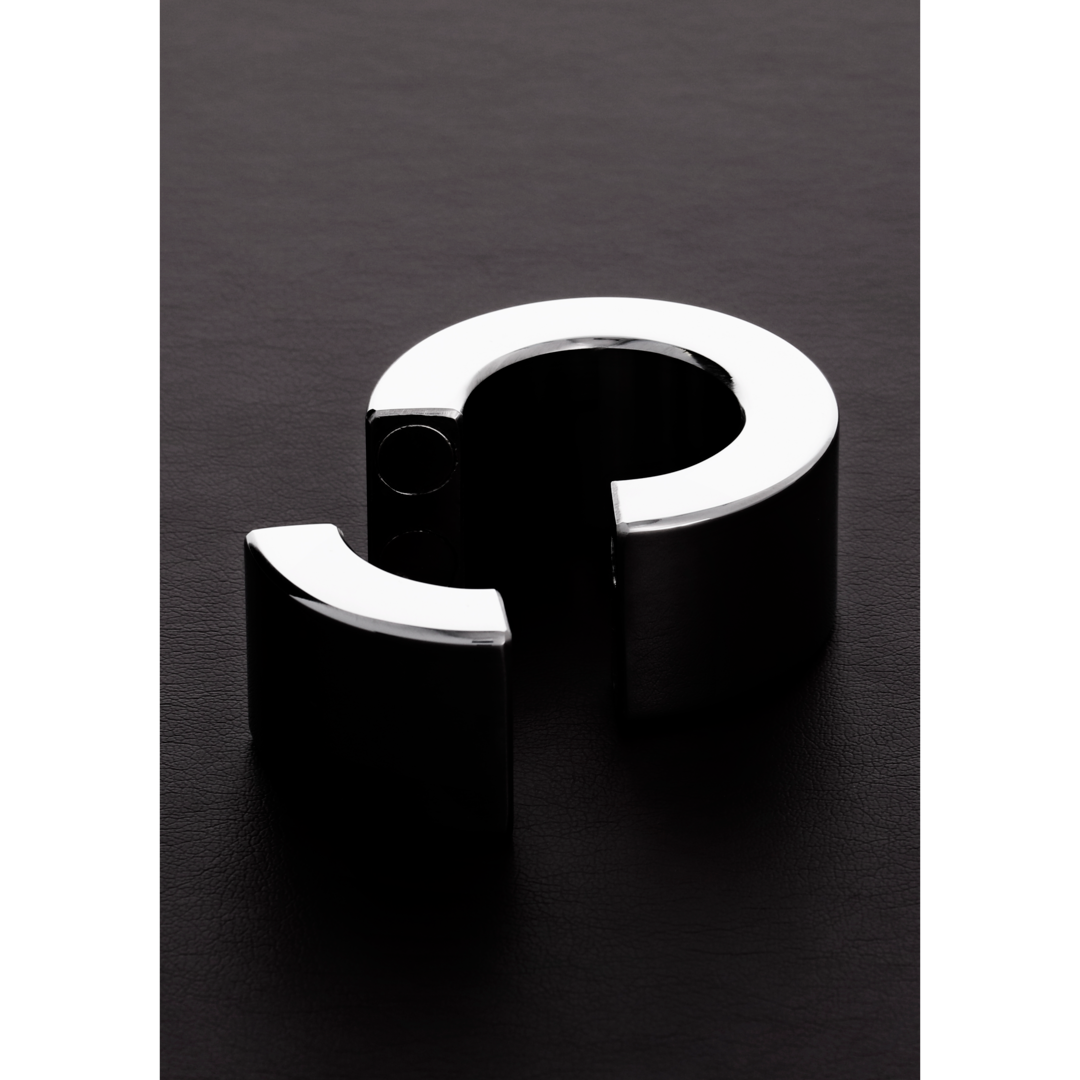 Shots Steel Magnetischer Ballstretcher 30X35Mm 1 – Detailaufnahme Rückseite