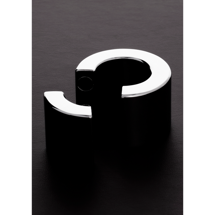 Shots Steel Magnetischer Ballstretcher 40X35Mm 1 – Detailaufnahme Rückseite