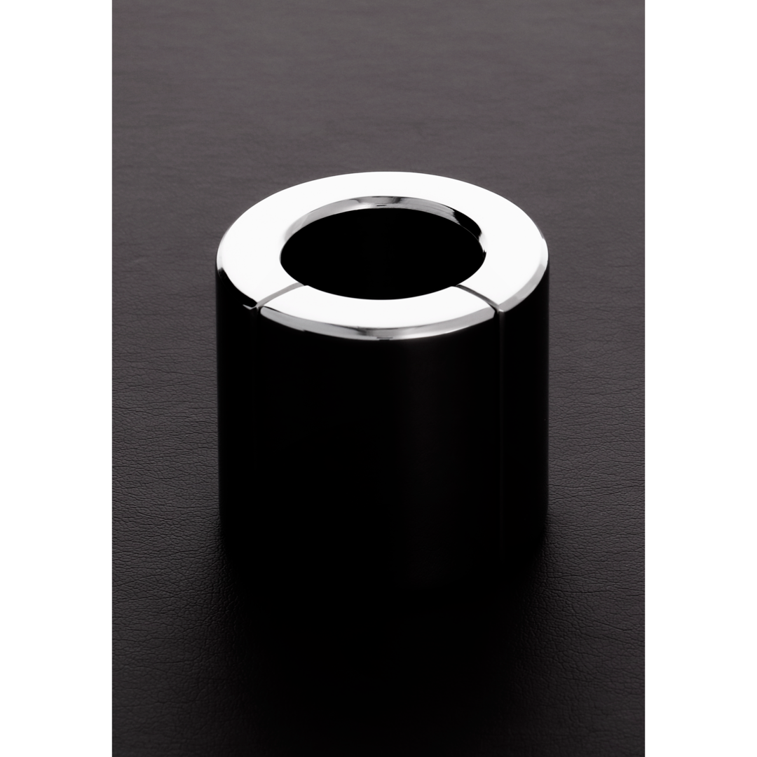 Shots Steel Magnetischer Ballstretcher 56X35Mm – Detailaufnahme Vorderseite