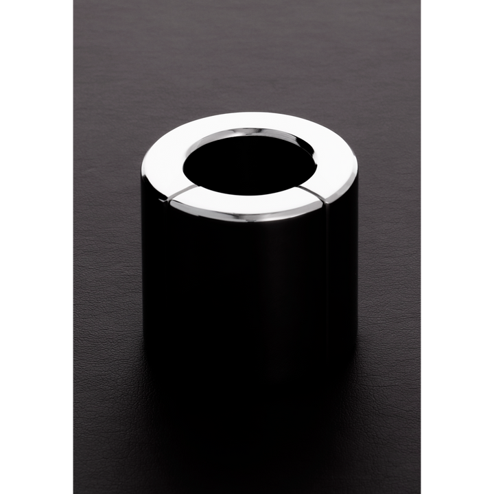 Shots Steel Magnetischer Ballstretcher 56X35Mm – Detailaufnahme Vorderseite