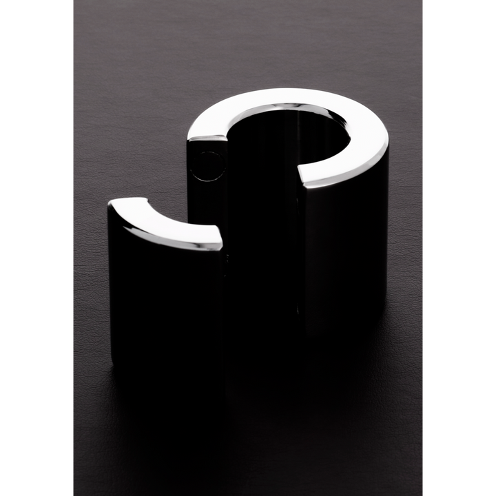 Shots Steel Magnetischer Ballstretcher 56X35Mm – Detailaufnahme Rückseite