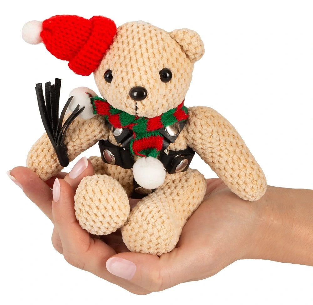 Bad Kitty SM-Winter-Bär 11cm mit Harness, Peitsche, Mütze und Schal - BDSM Schlüsselanhänger Winter Edition