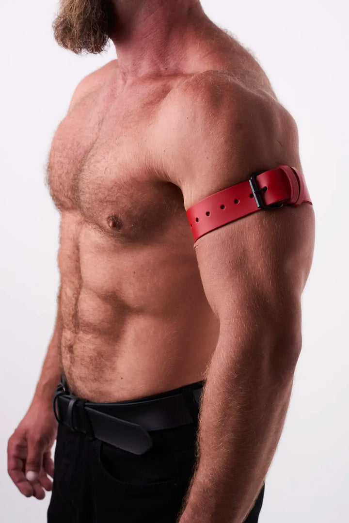 KinkySabine - Lederarmband für Herrn rot