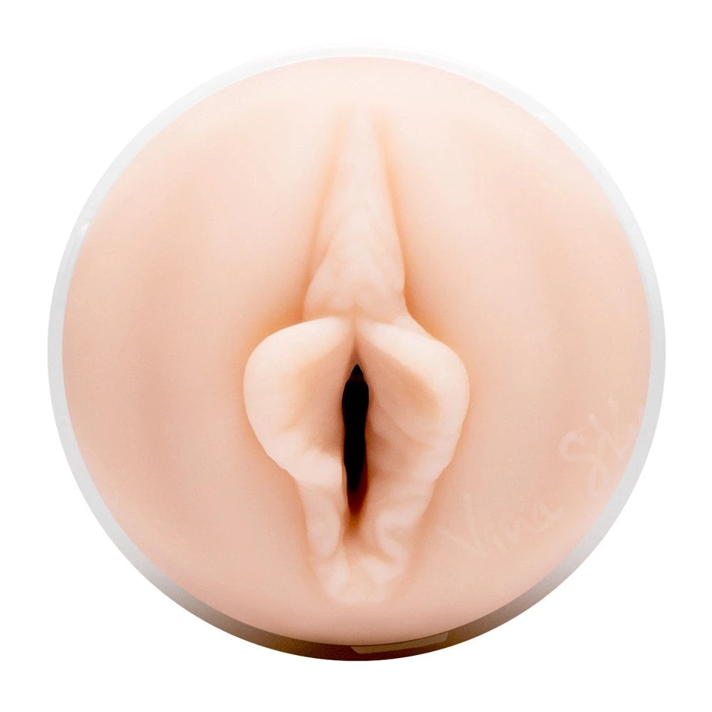 Fleshlight Vina Sky Exotica Masturbator in hautfarben, realistisches Design aus SuperSkin-Material für intensives Erleben