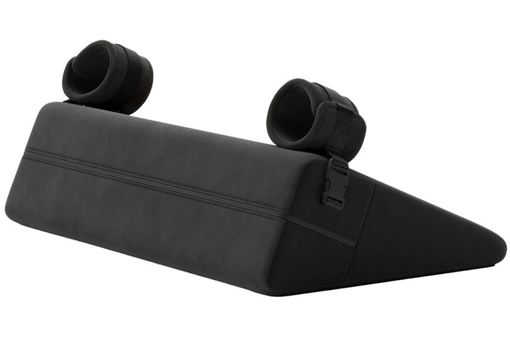 Ergonomische Keilform des schwarzen Liberator Bondage Wedge