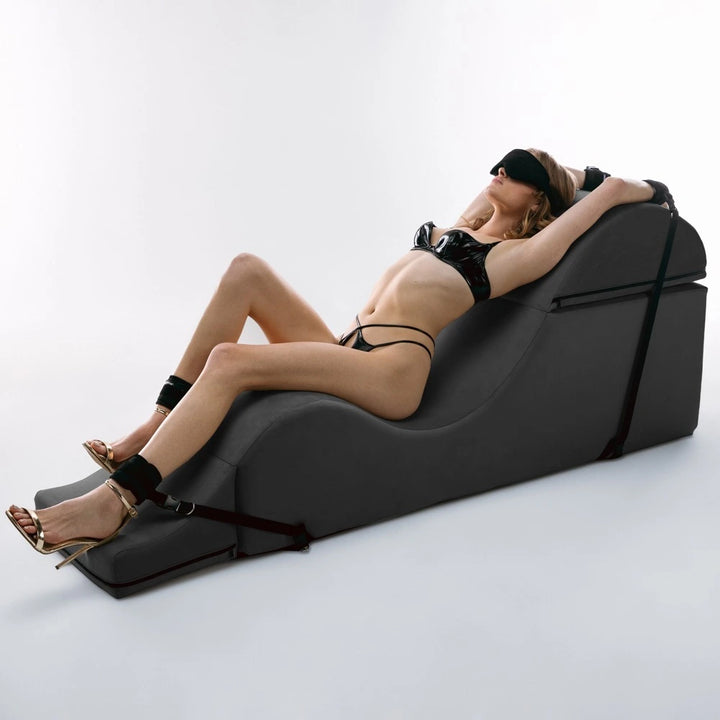 Weiche Klettmanschetten des Liberator Aria Bondage Loungers Plus Size