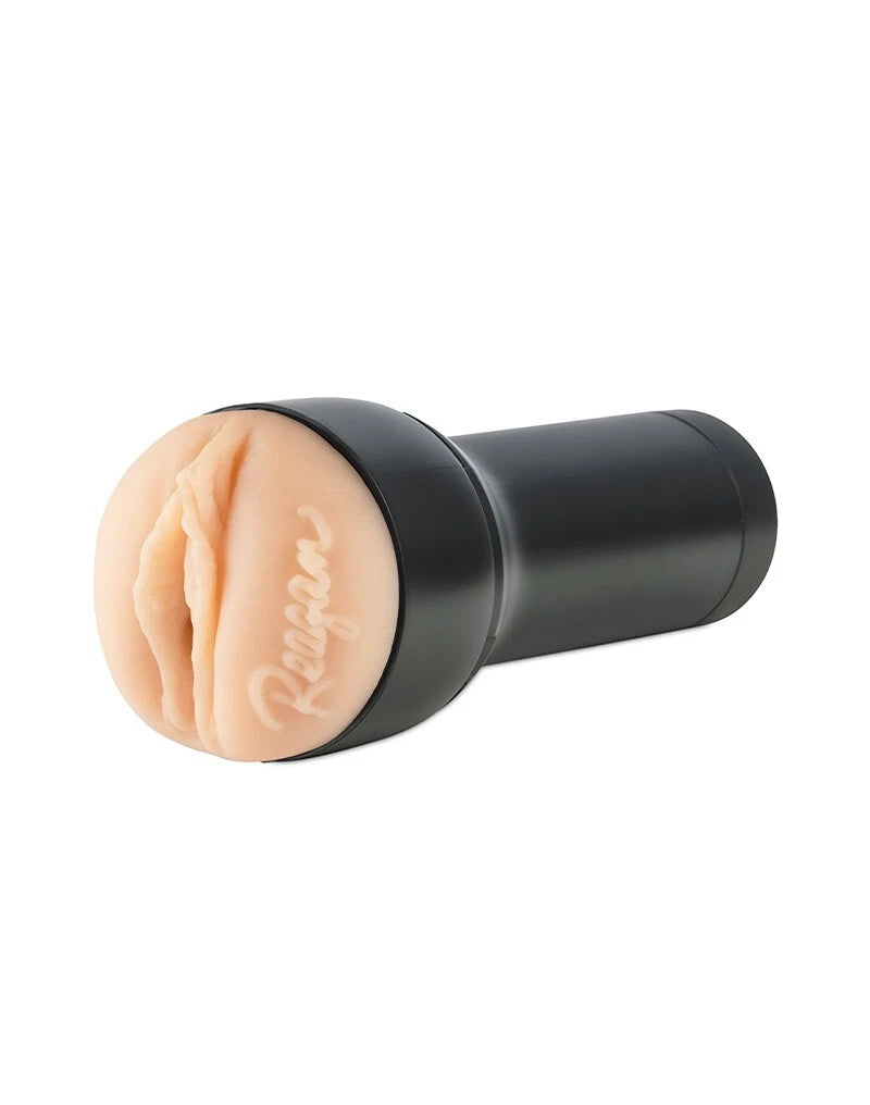 Kiiroo - FeelStar Stroker "Reagan Foxx"