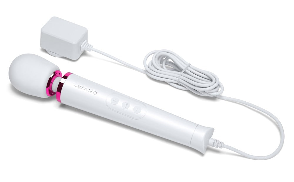 Le Wand - Powerful Petite Plug in Massager weiß