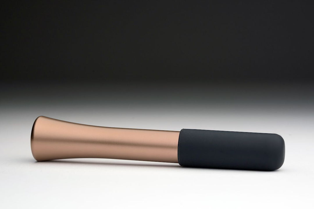 Crave Wink+ Mini-Vibrator – USB-aufladbar, Roségold