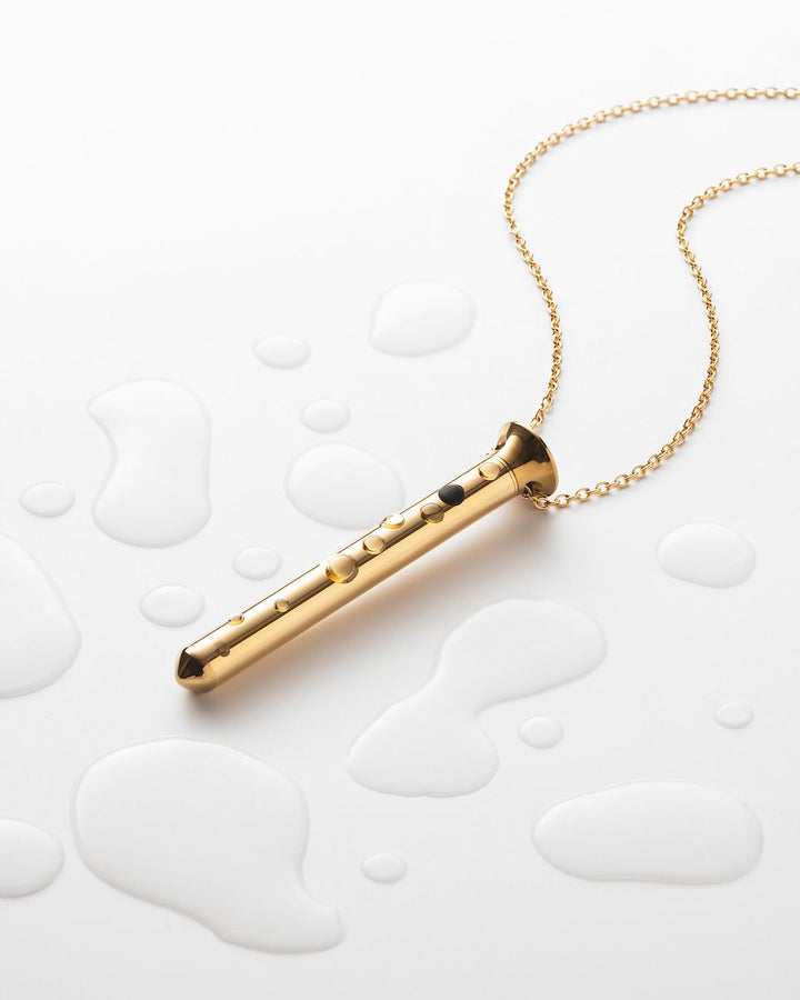 Crave Vesper Mini Vibrator-Halskette – 24K Gold, USB-C