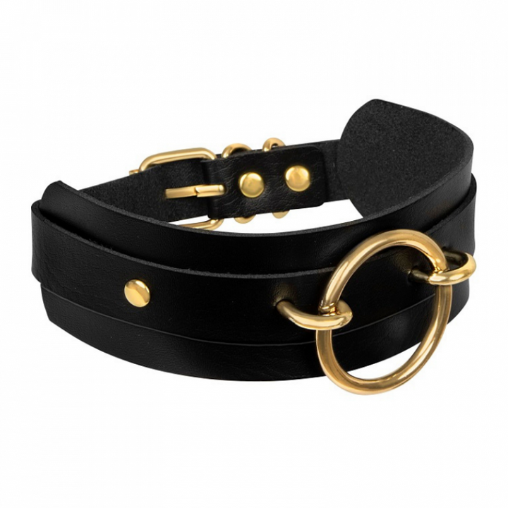 Kinky Diva O-Ring Front Halsband Schwarz/Gold – Detail