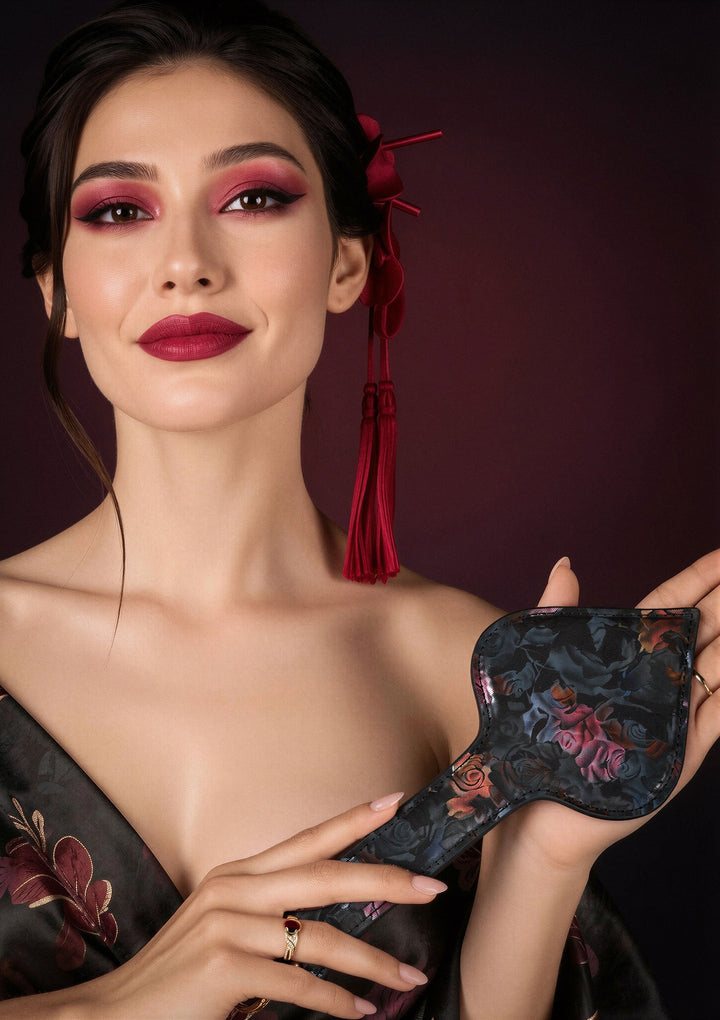Geisha Floral Jacquard Paddle 6