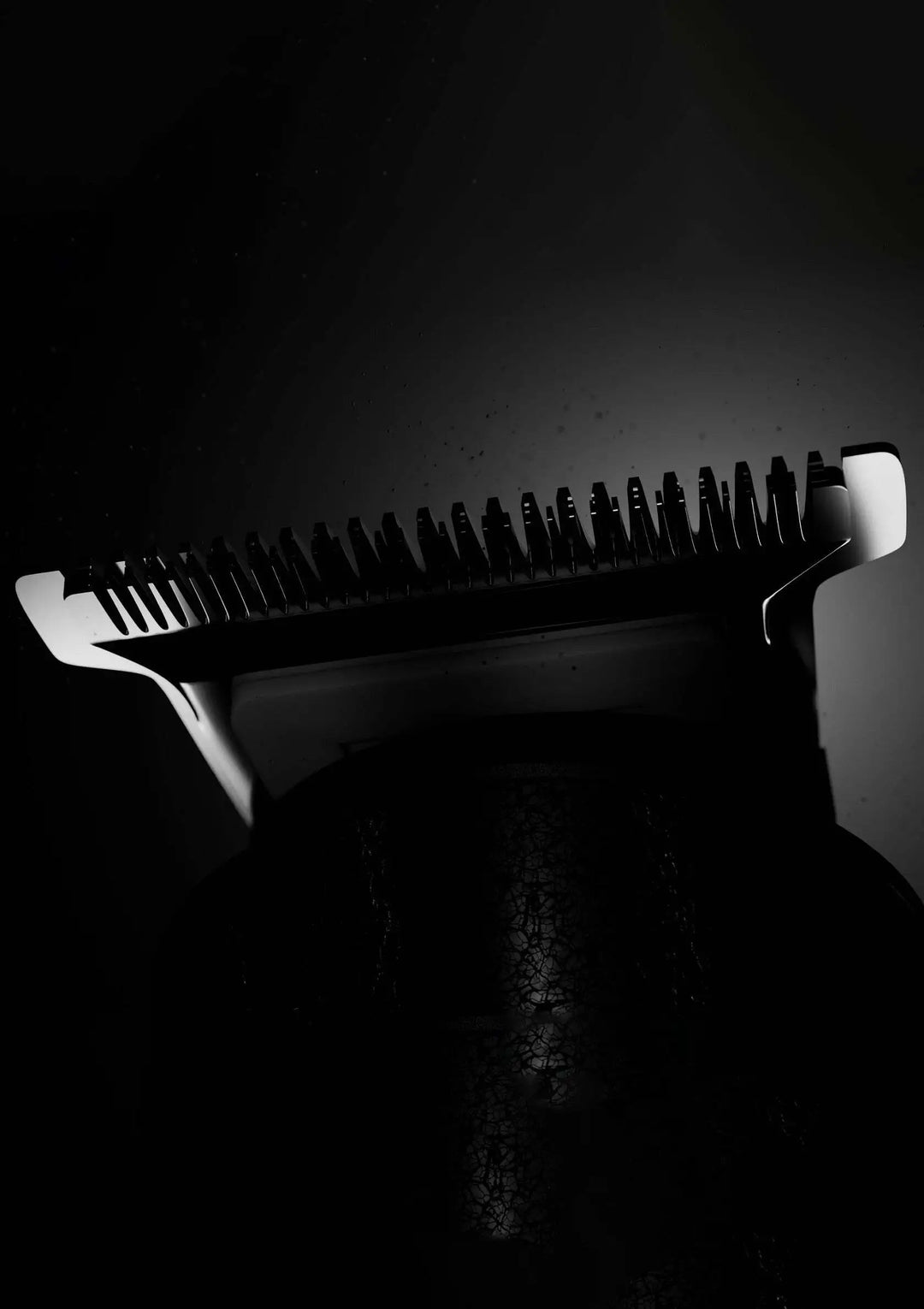 Bathmate Trim 2.0 Präzisions-Trimmer in Schwarz-Weiß – hochwertiger Körperrasierer für präzise Intimrasur