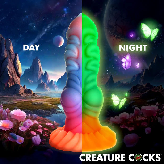 Creature Cocks - Alien Invader Glow in the Dark Dildo 20 cm