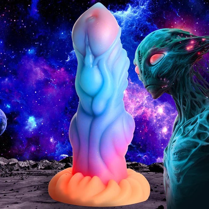 Creature Cocks - Alien Invader Glow in the Dark Dildo 20 cm