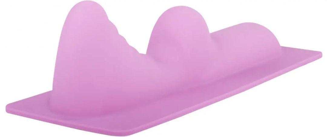 Motorbunny Aufsatz Mount Gushmore in zartem Rosa, hochwertiges Silikon, ergonomische Form mit zwei geschwungenen Erhebungen