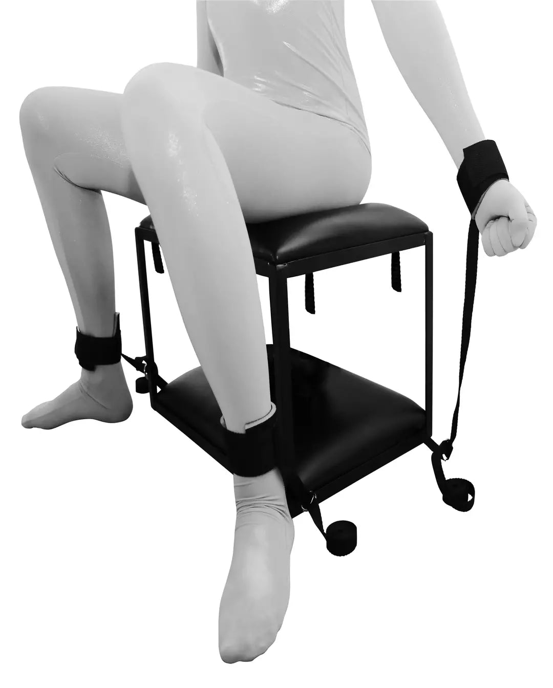 KinkySabine - Queening Chair "The Throne"