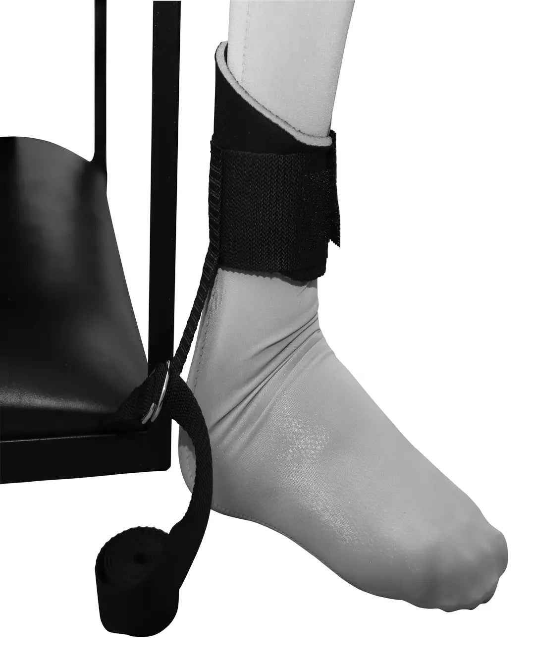 KinkySabine - Queening Chair "The Throne"