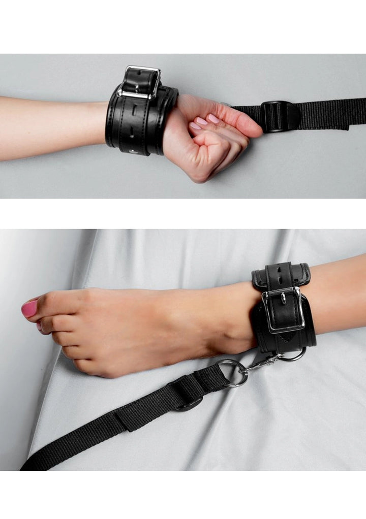 Strict - Deluxe Bett-Fessel Set