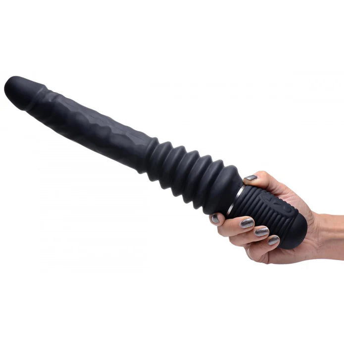 Master Series - stoßender Dildo