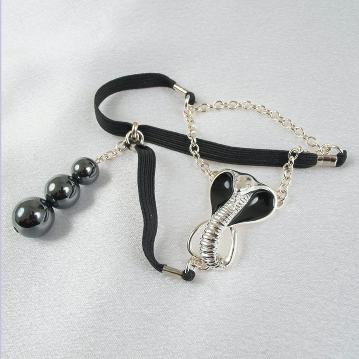 KS Cobra Hoden-Schmuck – Silber mit Hämatit – Detailansicht 2