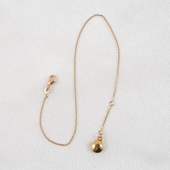 KS Fußschmuck Muschel-Anhänger vergoldet – Detailansicht 2