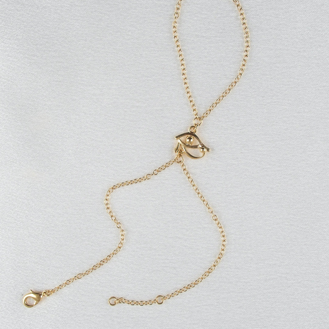 KS Handschmuck Auge des Horus – vergoldet – Produktansicht