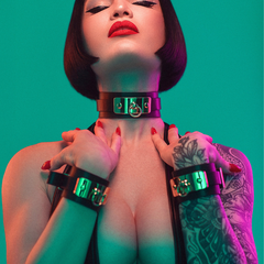 Kinky Diva VEGAS PU Leder Handfesseln Schwarz