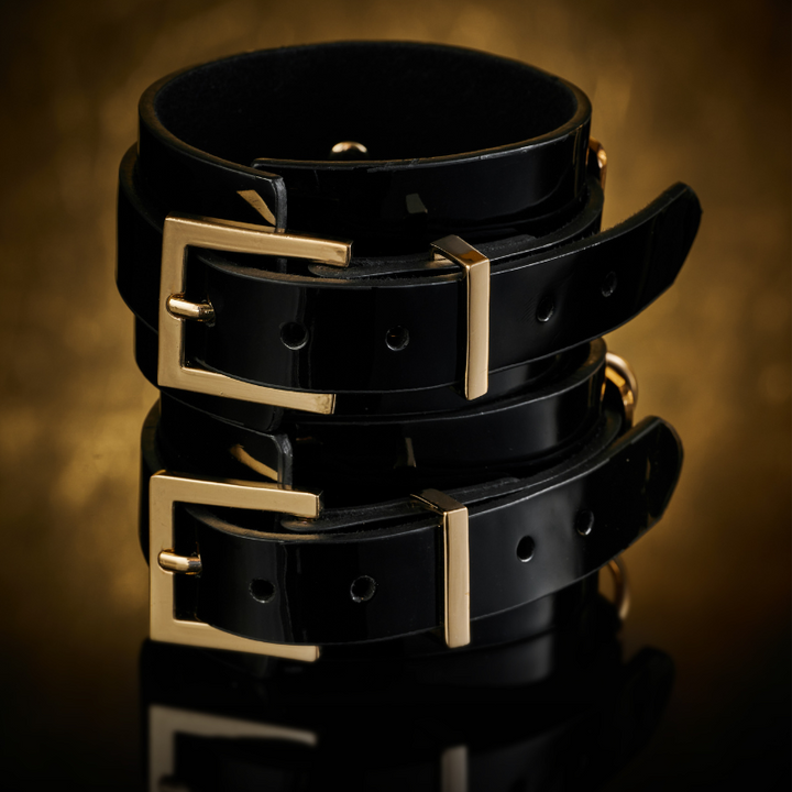 Kinky Diva PU Leder Manschetten
