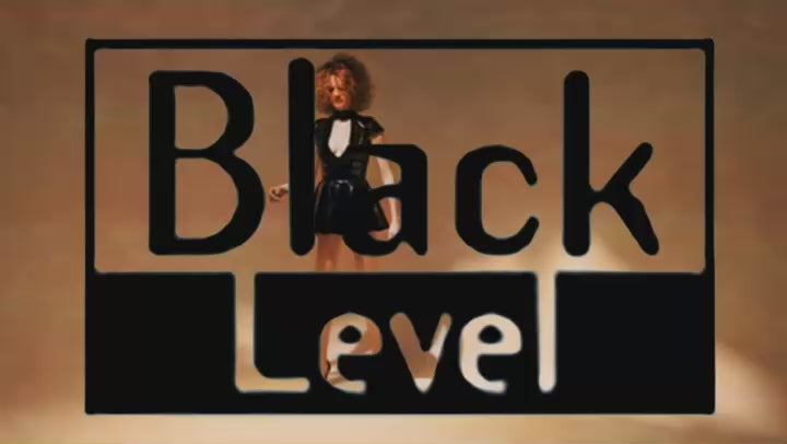 Black Level - Falten-Mini--Kleid aus Lack