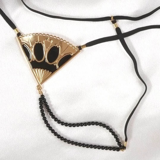 KS Schmuck-String „Fächer“ mit Geisha-Bällen Gold – Detailansicht 2