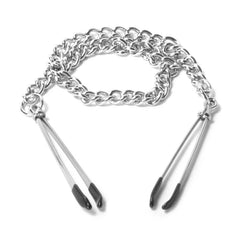 Master Series Nippelklemmen mit Kette Reign - Verstellbare BDSM Nippelklemmen Pinzetten Vinyl