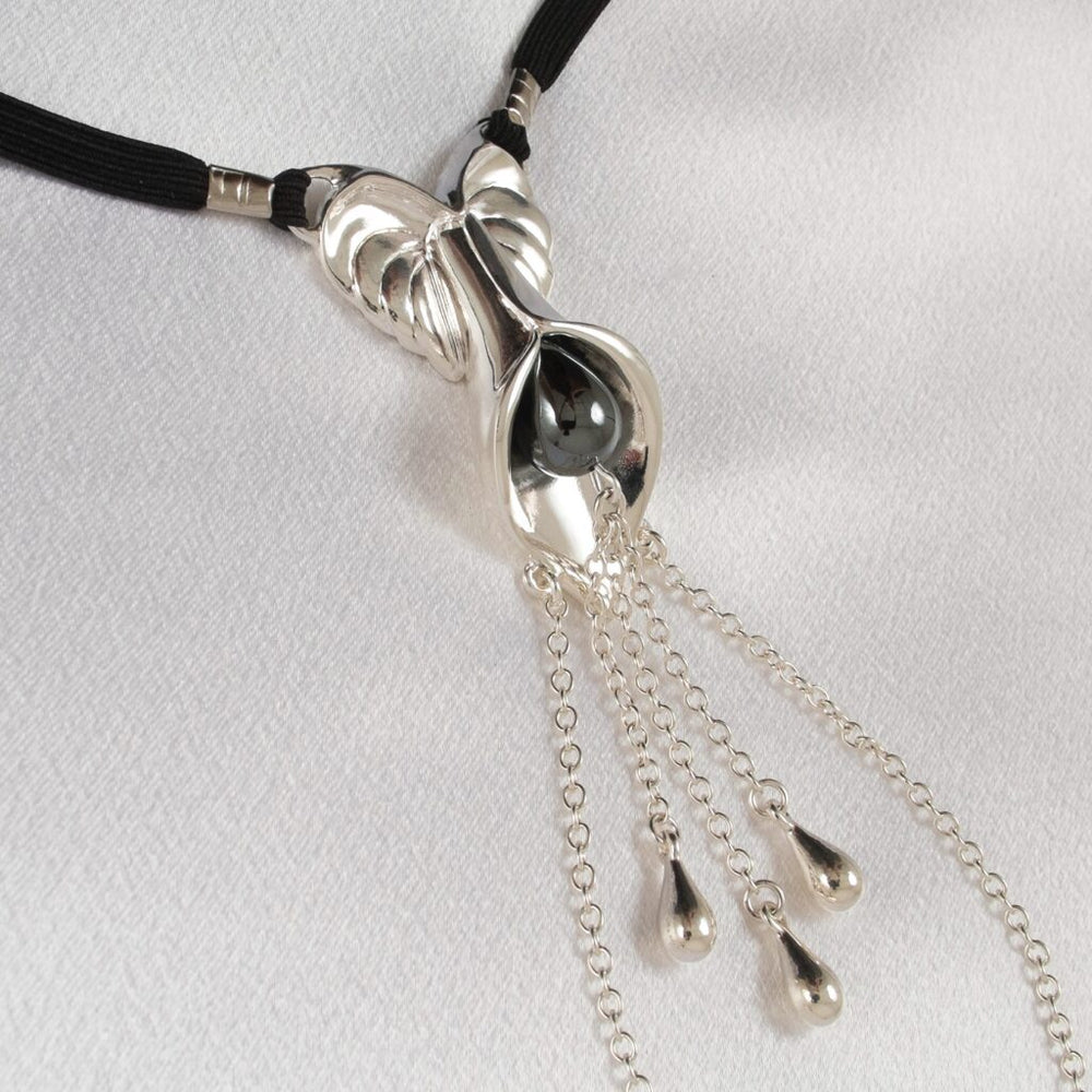 KS Schmuckstring „Aufregende Blume“ Silber mit Hämatit